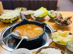 -黔三一夺夺粉酸汤火锅(百信店)