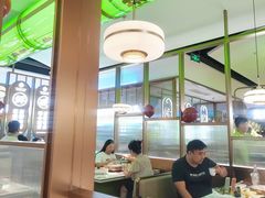 -洪氏嗨捞·广东猪肚鸡·椰子鸡火锅(西咸万象城店)