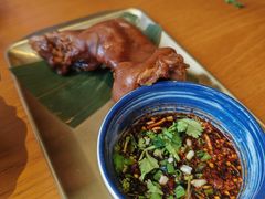 -包整·丝娃娃(一览甲秀楼风景店)