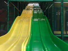 -蒙特利亲子乐园