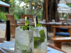 -三亚艾迪逊酒店·海滩烧烤 BARBACOA·现场乐队·浪漫晚餐·烧烤海鲜
