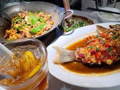 -费大厨辣椒炒肉(高铁吾悦广场店)
