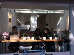 -Onirii Coffee(长乐路店)