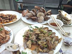 -人和啤酒屋海鲜大排档(营口路店)