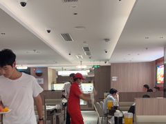 -海底捞火锅(杭州庆春路夜宵主题店)