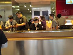 -麦当劳(新王府井店)