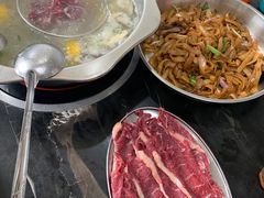 -牛一煲美食(江高店)