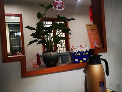 -乡土黄·鲜牛肉火锅·小龙虾(兴业街店)