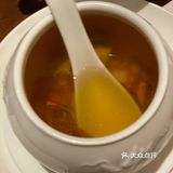 味道中规中矩，单点一个炒花蟹，两支酒，价格清新脱俗