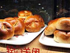 -新侨三宝乐面包店(崇文门店)