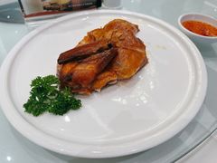 招牌蒜香鸡（半只）-万龙洲海鲜(大兴绿地缤纷城店)