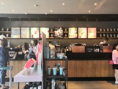 -星巴克臻选(莘庄仲盛店)
