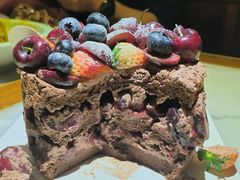-山与蓝·轻糖鲜果蛋糕(勒泰店)