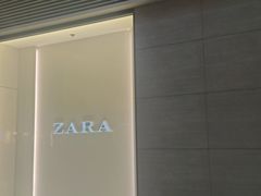 -香港ELEMENTS圆方