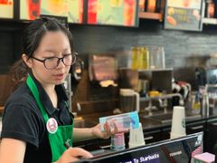 -星巴克(浦东机场T1国际27号口店)