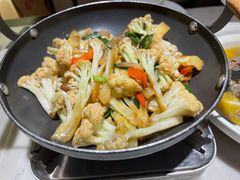 -小菜园新徽菜(镇江丹阳吾悦店)