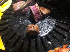 -炼火烤肉店