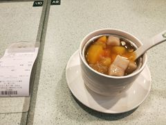 芋圓雪耳燉木瓜-松记糖水店(铜锣湾分店)