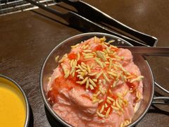 草莓无骨绵绵冰-夜食白市Yespicy·烧烤啤酒宵夜(番禺四海城店)