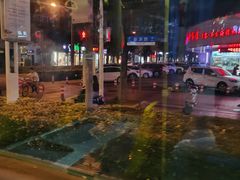 -锅来乐地锅鸡(安亭店)