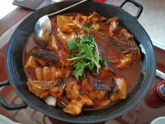 -万佛湖许老大铁锅鱼(黑金冠店)