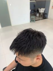 -Hello Lady发型设计