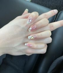 -悦颜美佳·美容·美甲美睫