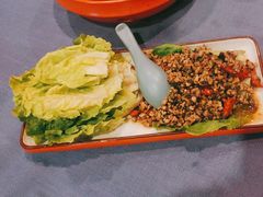 -拾光音乐餐酒吧(告庄星光夜市店)