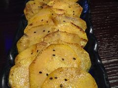 -HIHE Bistro·Oyster Bar(华熙live店)