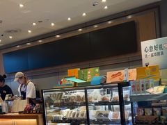 -星巴克(青岛火车北站候车大厅店)