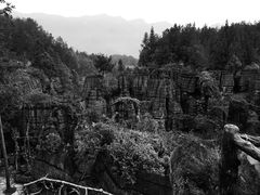 -梭布垭石林景区