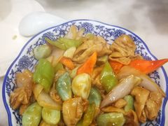 -山水草塘老菜馆