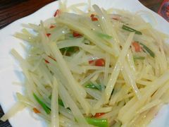 醋溜土豆丝-九子香辣蟹跳跳蛙(龙昆南路店)