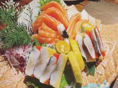 -萤初高端日料王(曲江银泰店)