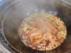 -哈尔滨烧烤·山河村铁锅炖(交大店)