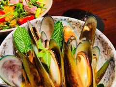 -Brut Eatery Wine Bar & Restaurant (建国东路店)