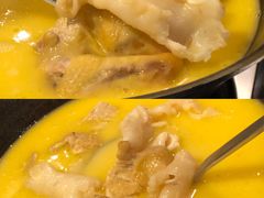 -鲜入围煮花胶鸡海鲜火锅