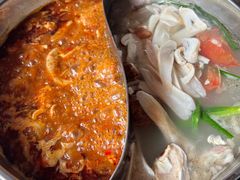 -老石黑山羊毛驴肉火锅(金凯广场店)