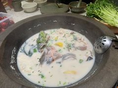 -鲜潭蒸汽石锅鱼(五道口购物中心店)