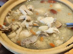 湛江肥蚝鸡煲-烧蠔帮·生蚝海鲜牌档(观海店)