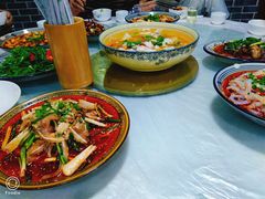 -将就吃农家特色土菜馆