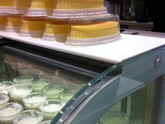 酸奶+奶酪蛋糕-面包新语(上地华联店)