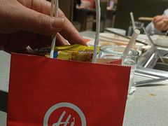 -海底捞火锅(新松江路店)
