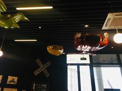 -汽车博物馆主题餐厅