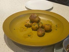 炒昭通小土豆-半山腰·云南菜(侨福芳草地店)