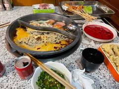鸳鸯锅-玉林串串香·成都老字号(玉林街总店)