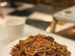 -新大咀港式茶餐厅(宝山万达店)