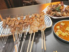 -许哥东北烧烤·铁丳烤串·宫后夹肉(繁花中心店)