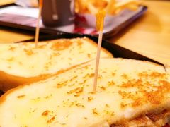 -The Habit Burger Grill 哈比特汉堡(爱琴海店)