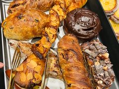 -BUTTERFUL&CREAMOROUS 黄油与面包(三里屯太古里店)